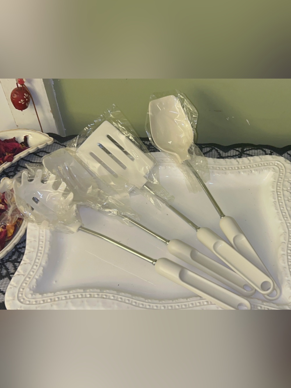 White Cooking Utensil Set-Slotted Spoon, Spatula, Solid Spoon, and Pasta Server
